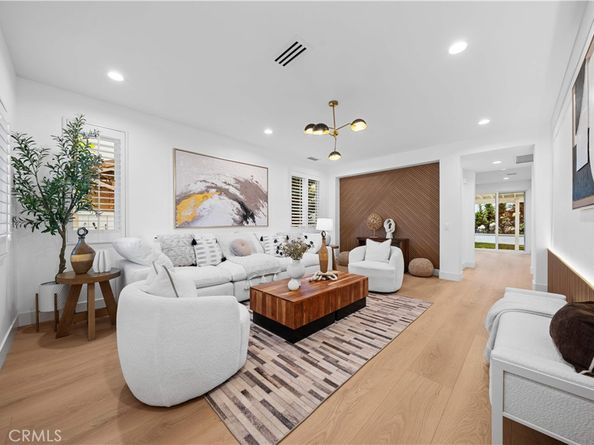 33 Winterfield Road, Irvine CA 92602