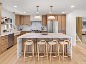 20642 Goshawk Lane, Huntington Beach CA 92646