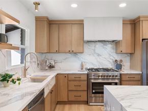 20642 Goshawk Lane, Huntington Beach CA 92646