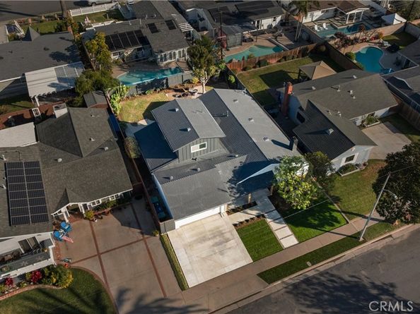 20642 Goshawk Lane, Huntington Beach CA 92646