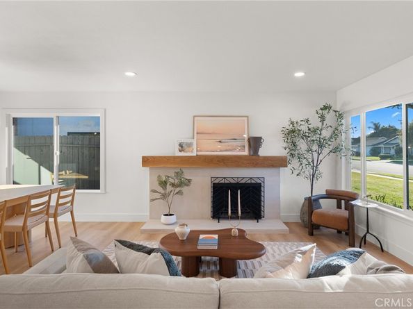 20642 Goshawk Lane, Huntington Beach CA 92646