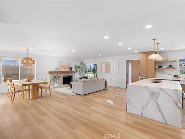 20642 Goshawk Lane, Huntington Beach CA 92646