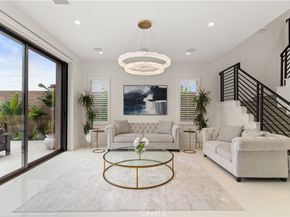 115 Sky Hts, Irvine CA 92602