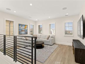 115 Sky Hts, Irvine CA 92602