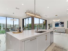 115 Sky Hts, Irvine CA 92602