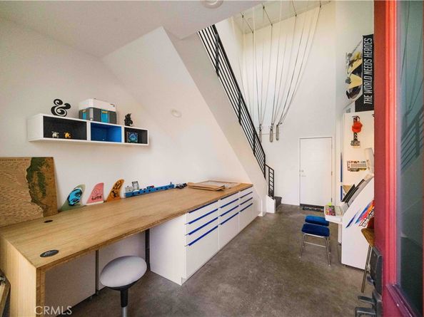 2023 Placentia, Costa Mesa CA 92627