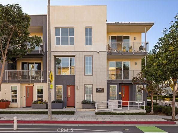 2023 Placentia, Costa Mesa CA 92627