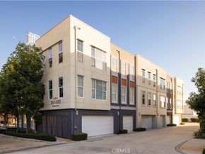 2023 Placentia, Costa Mesa CA 92627