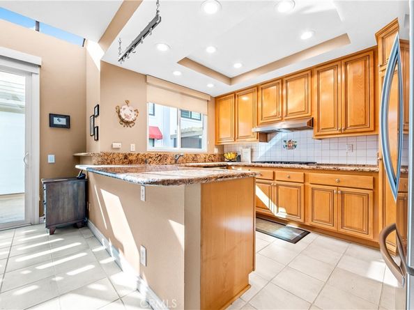 19481 Pompano 110, Huntington Beach CA 92648