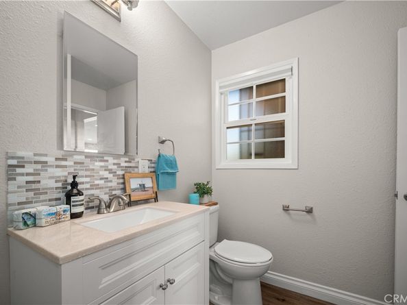 5082 Edinger, Huntington Beach CA 92649