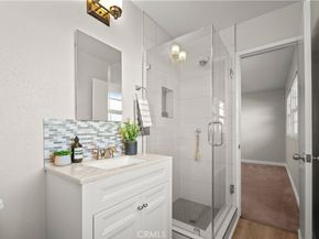 5082 Edinger, Huntington Beach CA 92649