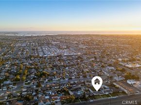 5082 Edinger, Huntington Beach CA 92649