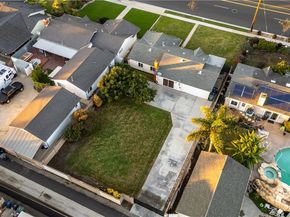 5082 Edinger, Huntington Beach CA 92649