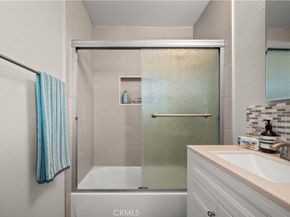 5082 Edinger, Huntington Beach CA 92649