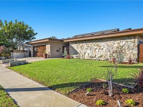 16931 Roundhill, Huntington Beach CA 92649