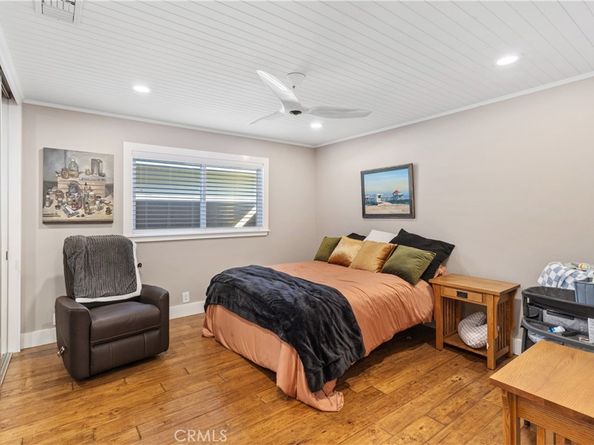 16931 Roundhill, Huntington Beach CA 92649