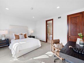 521 Kings Road, Newport Beach CA 92663