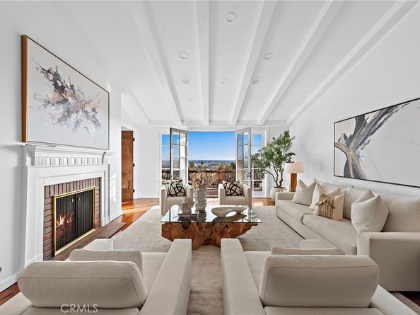 521 Kings Road, Newport Beach CA 92663