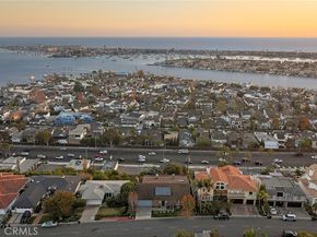 521 Kings Road, Newport Beach CA 92663