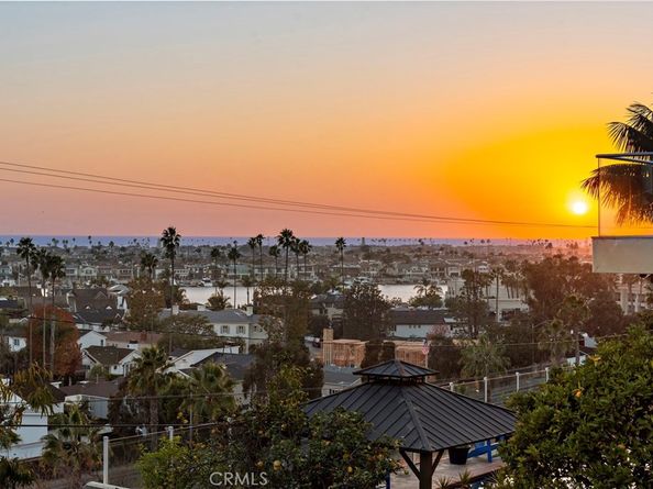 521 Kings Road, Newport Beach CA 92663