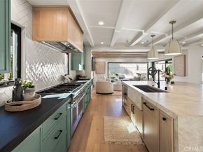 1717 Irvine Avenue, Newport Beach CA 92660