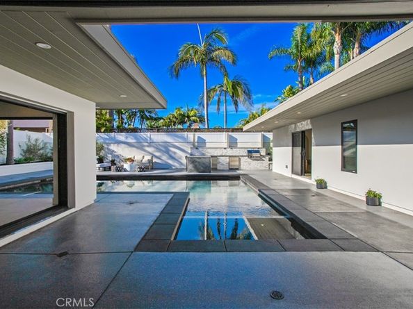 1717 Irvine Avenue, Newport Beach CA 92660