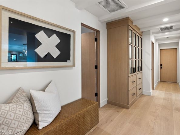 1717 Irvine Avenue, Newport Beach CA 92660