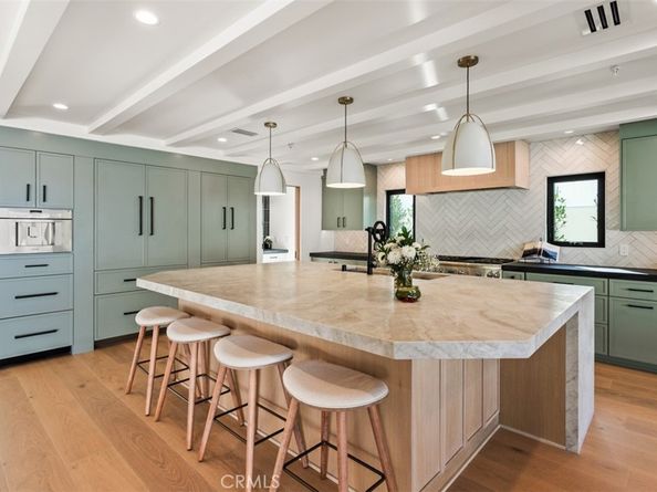 1717 Irvine Avenue, Newport Beach CA 92660