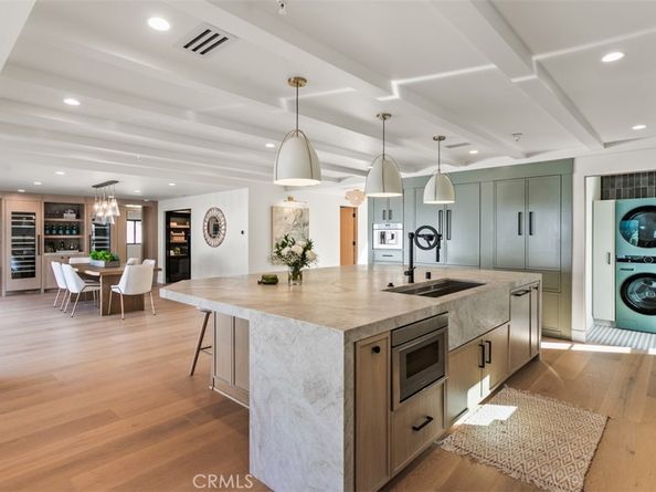 1717 Irvine Avenue, Newport Beach CA 92660