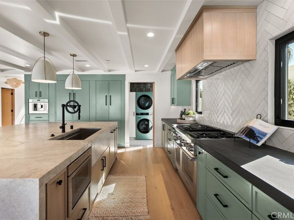 1717 Irvine Avenue, Newport Beach CA 92660