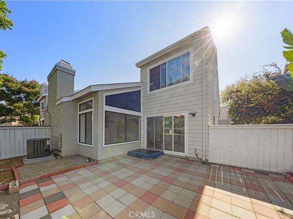 415 Deerfield, Irvine CA 92606