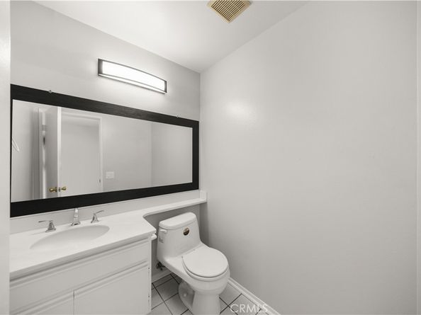 415 Deerfield, Irvine CA 92606