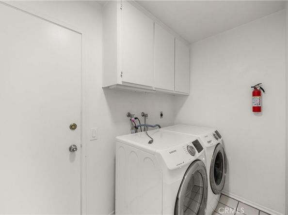 415 Deerfield, Irvine CA 92606