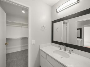 415 Deerfield, Irvine CA 92606