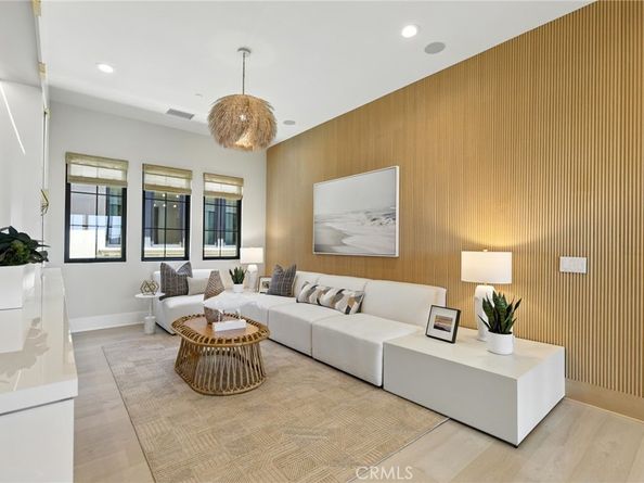 413 Promontory, Irvine CA 92602