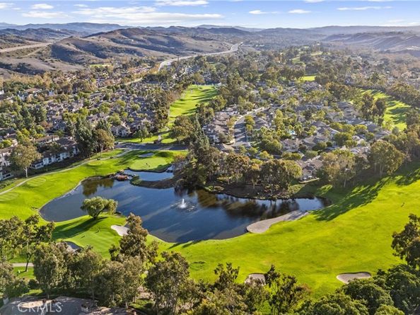 39 Via Ermitas, Rancho Santa Margarita CA 92688