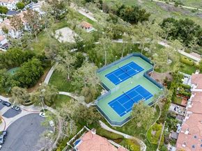 39 Via Ermitas, Rancho Santa Margarita CA 92688