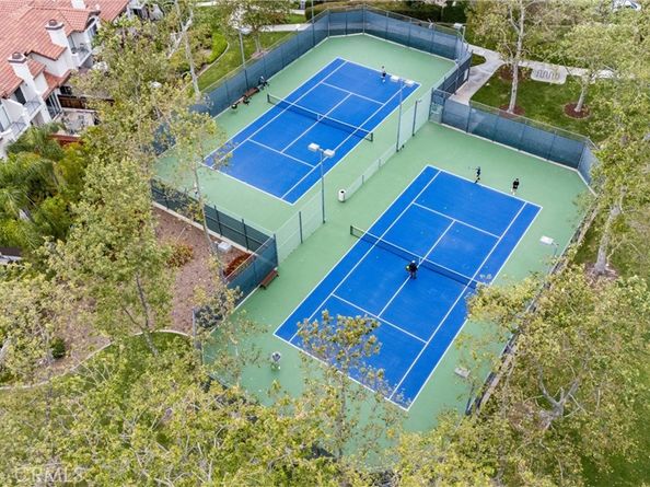 39 Via Ermitas, Rancho Santa Margarita CA 92688