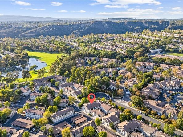 39 Via Ermitas, Rancho Santa Margarita CA 92688