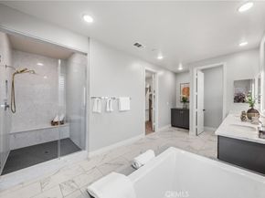 113 Wanderer, Irvine CA 92618