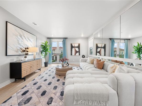 113 Wanderer, Irvine CA 92618