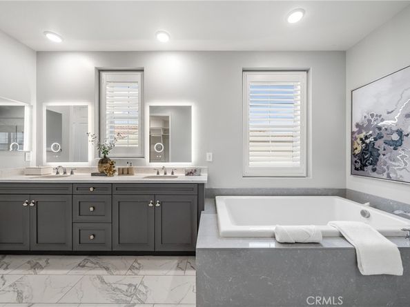 113 Wanderer, Irvine CA 92618