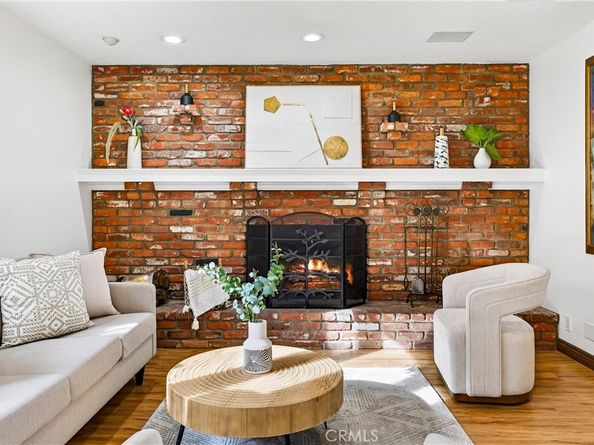 663 Lausinda Avenue, Long Beach CA 90803