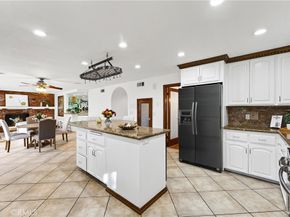 663 Lausinda Avenue, Long Beach CA 90803