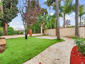 663 Lausinda Avenue, Long Beach CA 90803