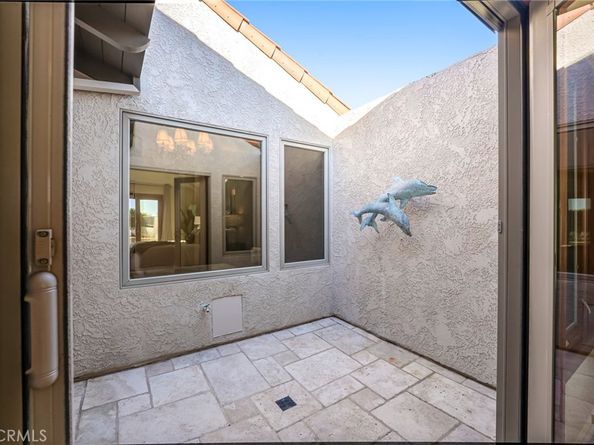 527 Avenida Buenos Aires, San Clemente CA 92672