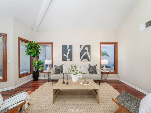 527 Avenida Buenos Aires, San Clemente CA 92672