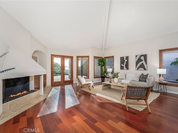 527 Avenida Buenos Aires, San Clemente CA 92672