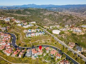 527 Avenida Buenos Aires, San Clemente CA 92672