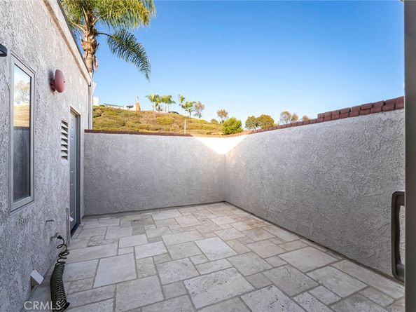 527 Avenida Buenos Aires, San Clemente CA 92672